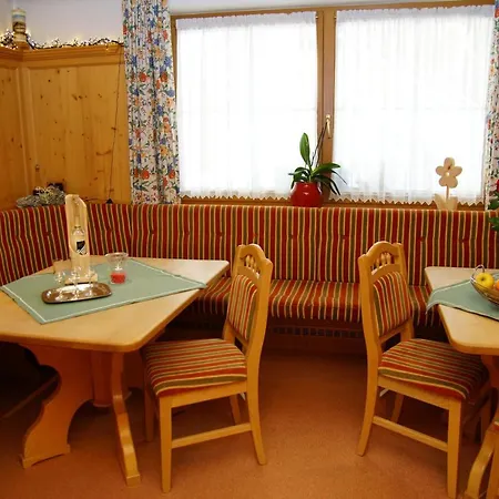 Haus Dorfblick 4*