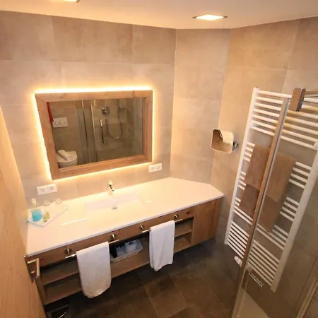 Haus Dorfblick Гостевой дом 4*