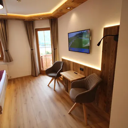 Гостевой дом Haus Dorfblick 4*