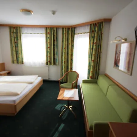 Haus Dorfblick Гостевой дом 4*