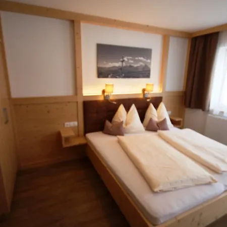 Haus Dorfblick Guest house 4*
