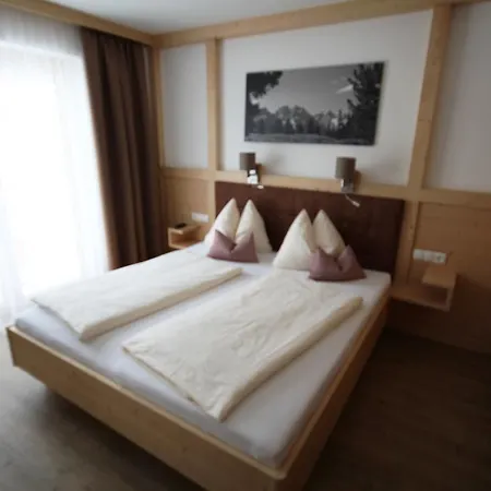 Haus Dorfblick Guest house Gerlos