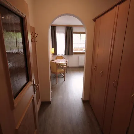 בית הארחה Haus Dorfblick
