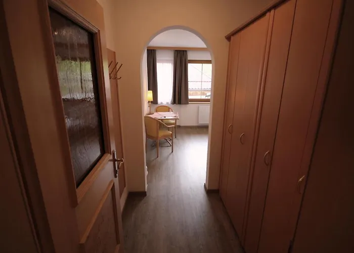 ゲストハウス Haus Dorfblick